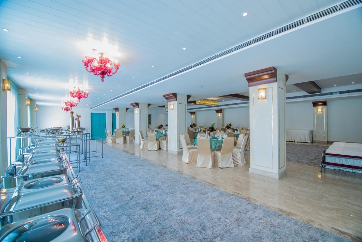 The Imperial Poonam Hotel Phagwāra Buitenkant foto